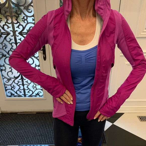 Lulu Lemon Running jacket - Picture 7 of 7